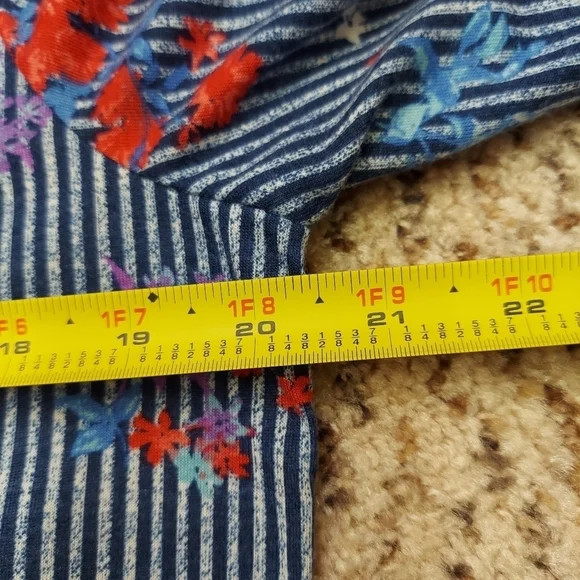 French Laundry Womens Size M Blue Floral Striped Button Front Blouse Long Sleeve - Picture 9 of 14